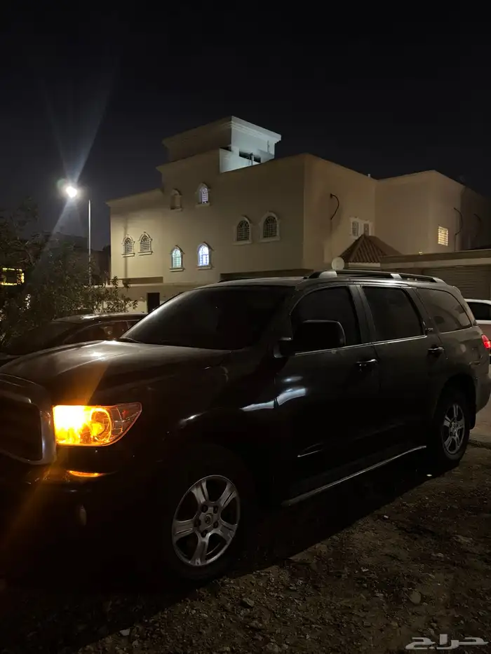 سكويا بدون دبل اسود 5.7 فل جلد امريكي صرفية بنزين ممتازة 2