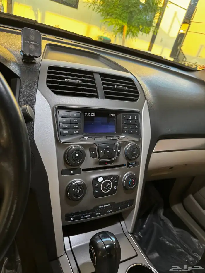 Ford explorer 2013 model 1