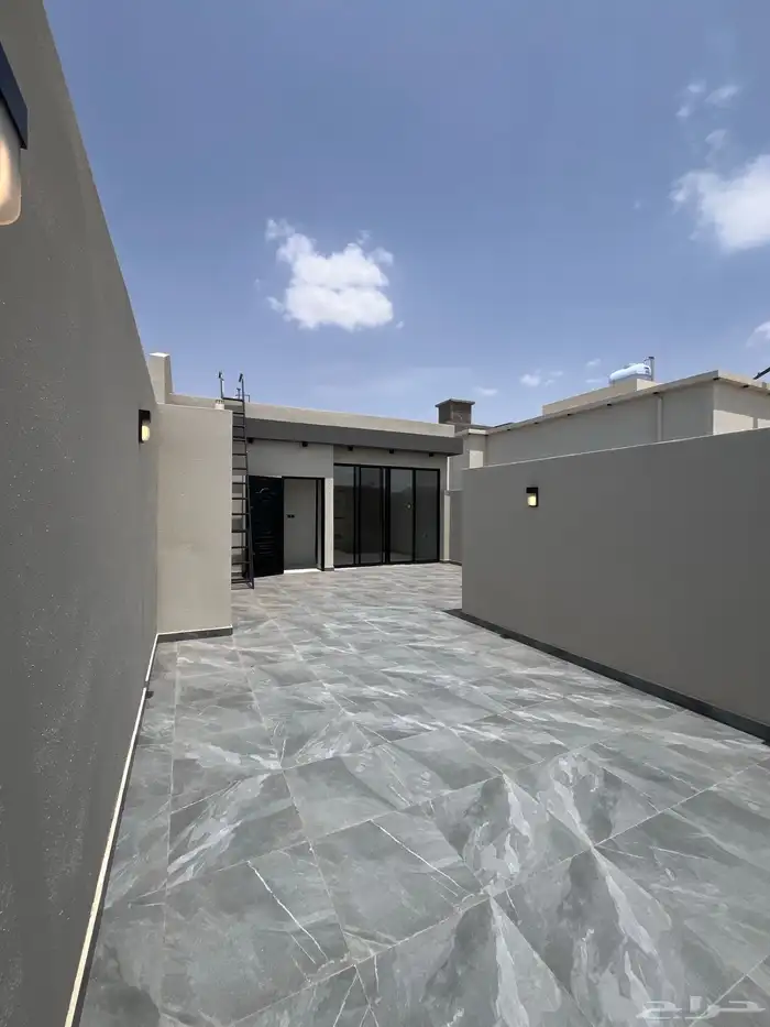 فلل للبيع فى احد رفيده موقع مميز تشطيب vip بسعر 800 الف 17