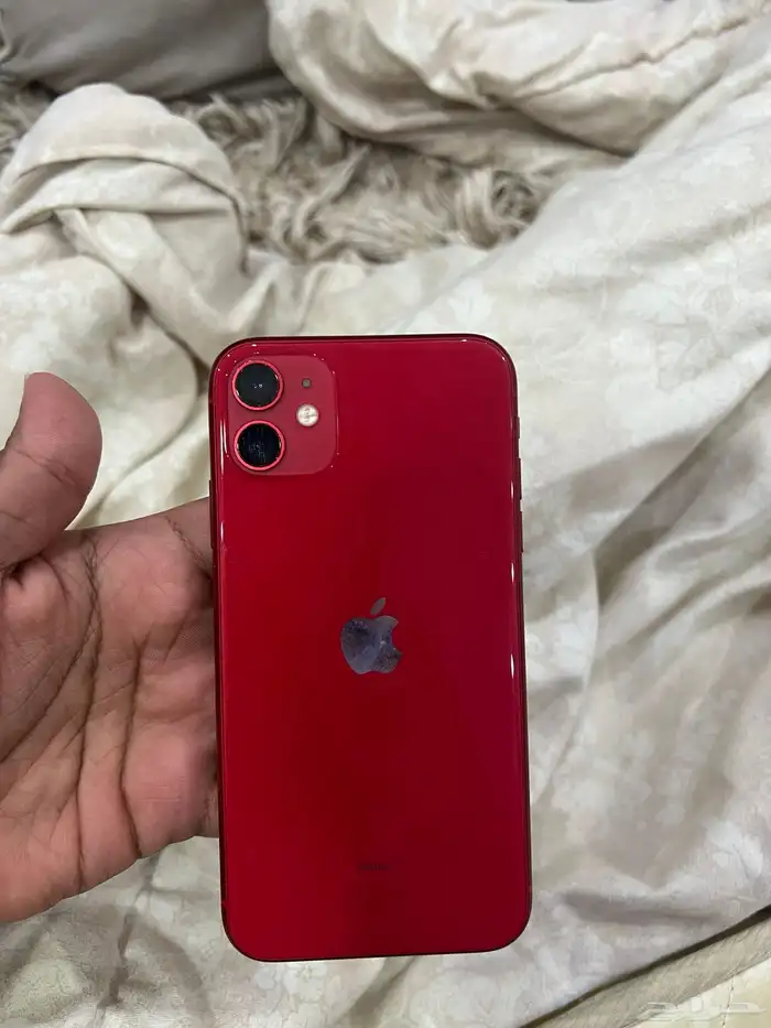 ايفون 11 احمر نظيف 7