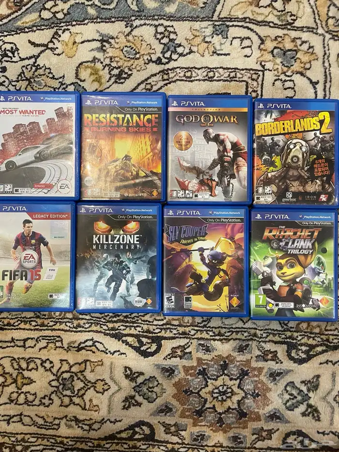 جهاز ps vita مع الألعاب 0