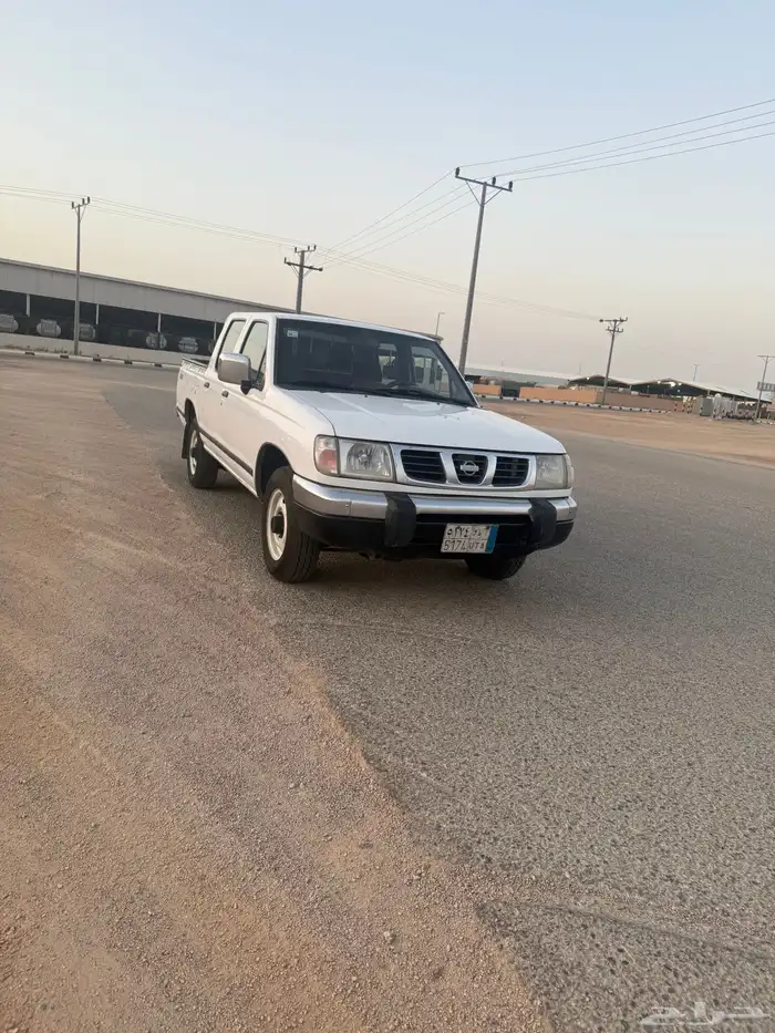 للبيع داتسوان 2001 7