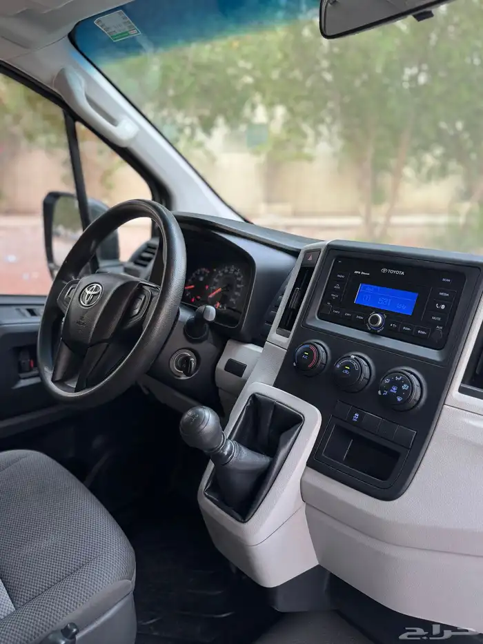 باص هايس 2021 بضاعه سقف عالي وكاله نظيف ديزل 22