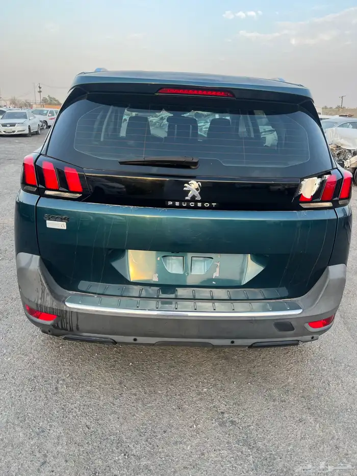 بيجوت 5008 2019 فل كامل مصدوم 1