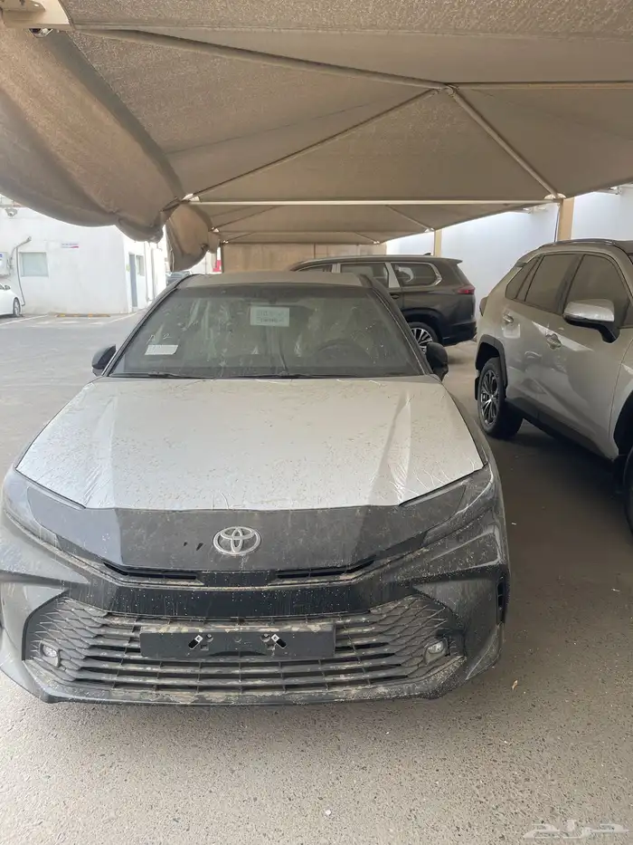 كامري ستاندر اسود بنزين جمرك جديد 2025 سعودي 3