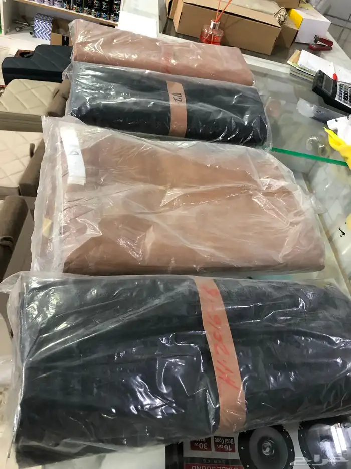 للبيع محل تلميع ساطع وتنجيد وزينه وكهرباء 9