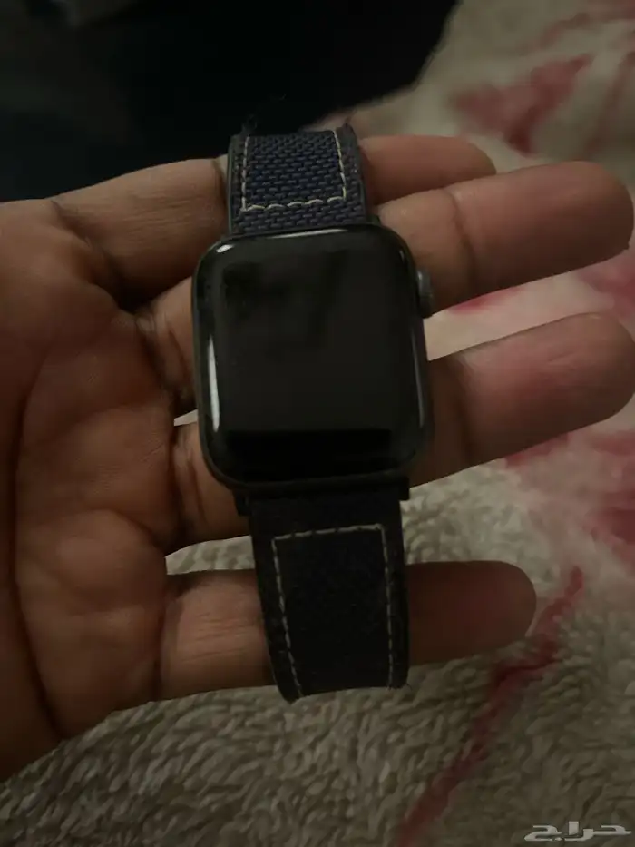 ساعه ابل 0