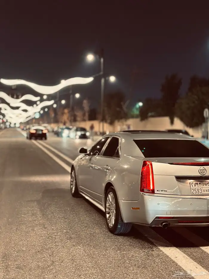 كاديلاك CTS 9