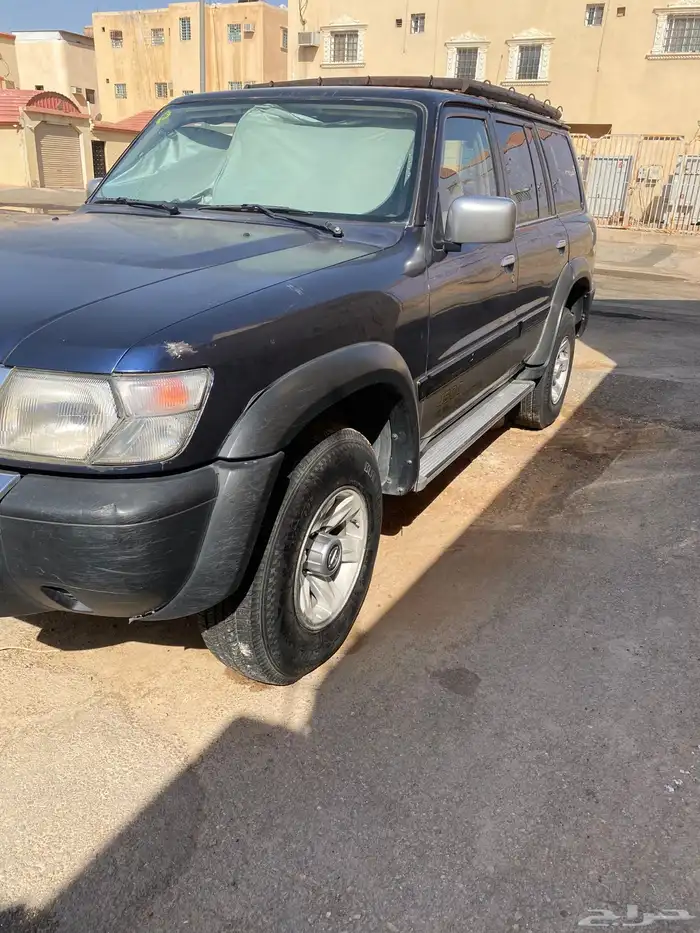 نيسان 2001 1