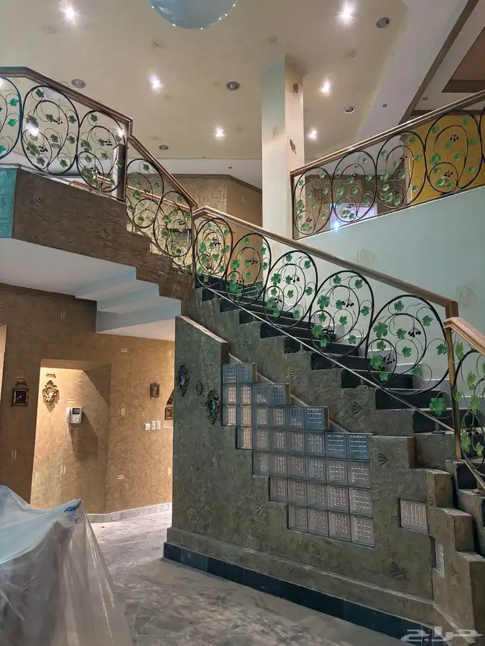 فيلا للايجار او للبيع بحي الملك عبدالله 625م  Villa for rent 4
