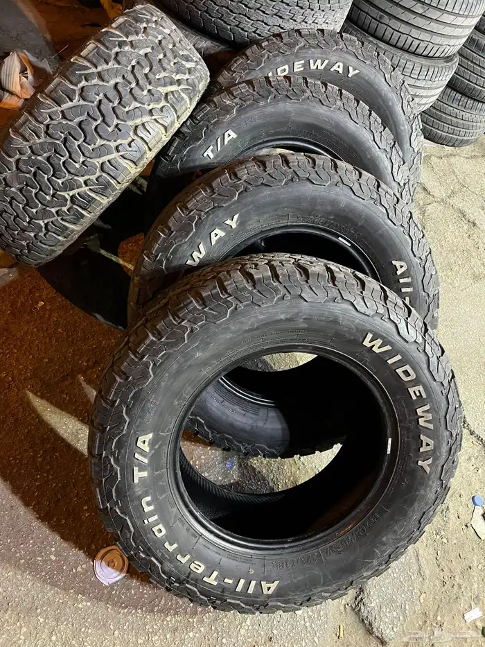 كفرات حجريه265 70 17وايد واي نضيفه جدا 5