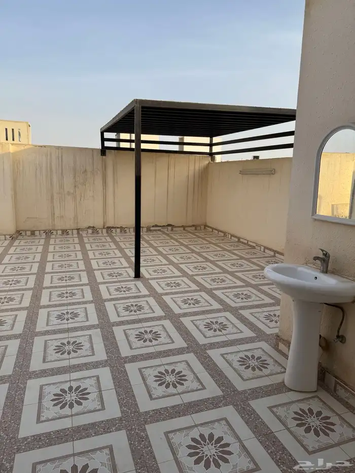 شقة مدخل خاص 5