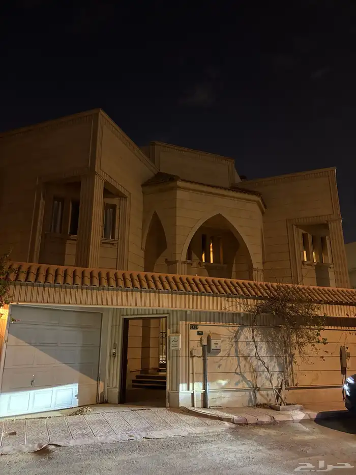 فيلا للايجار او للبيع بحي الملك عبدالله 625م  Villa for rent 0