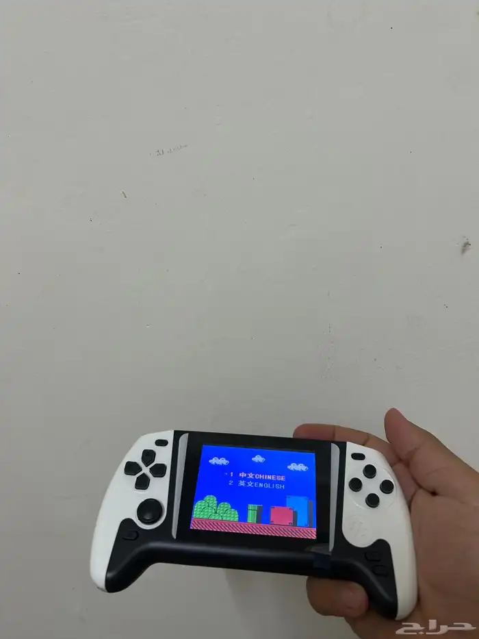 جهاز ألعاب كلاسيكي محمول بشاشة كبيره 2
