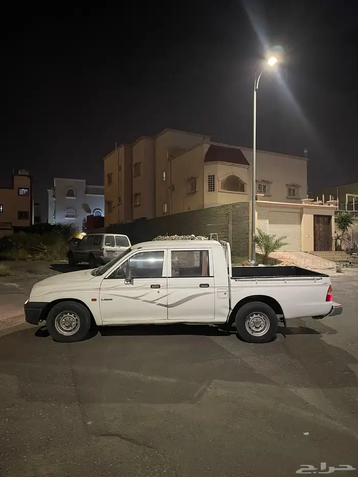 للبيع متسبيشي 2001 7