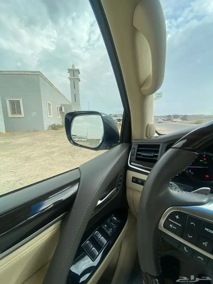 لكزس موديل 2019 فل كامل عبداللطيف جميل 38