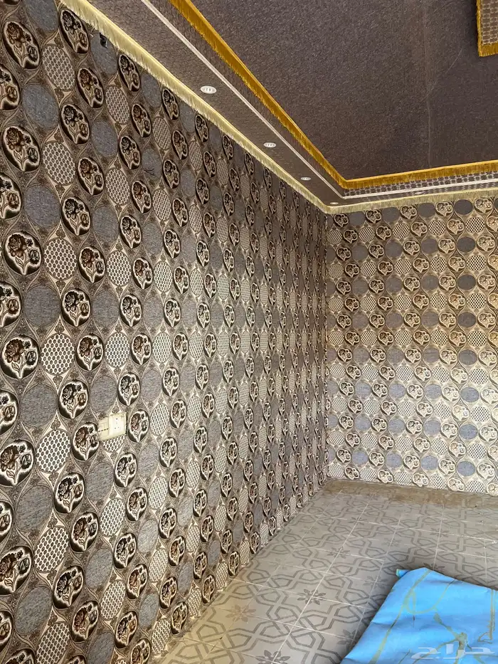 بيت شعر جاهز 1