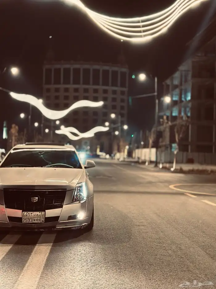 كاديلاك CTS 8