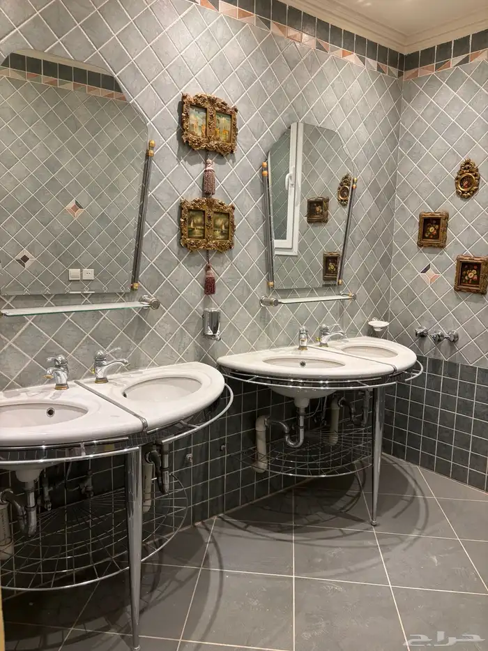 فيلا للايجار او للبيع بحي الملك عبدالله 625م  Villa for rent 10