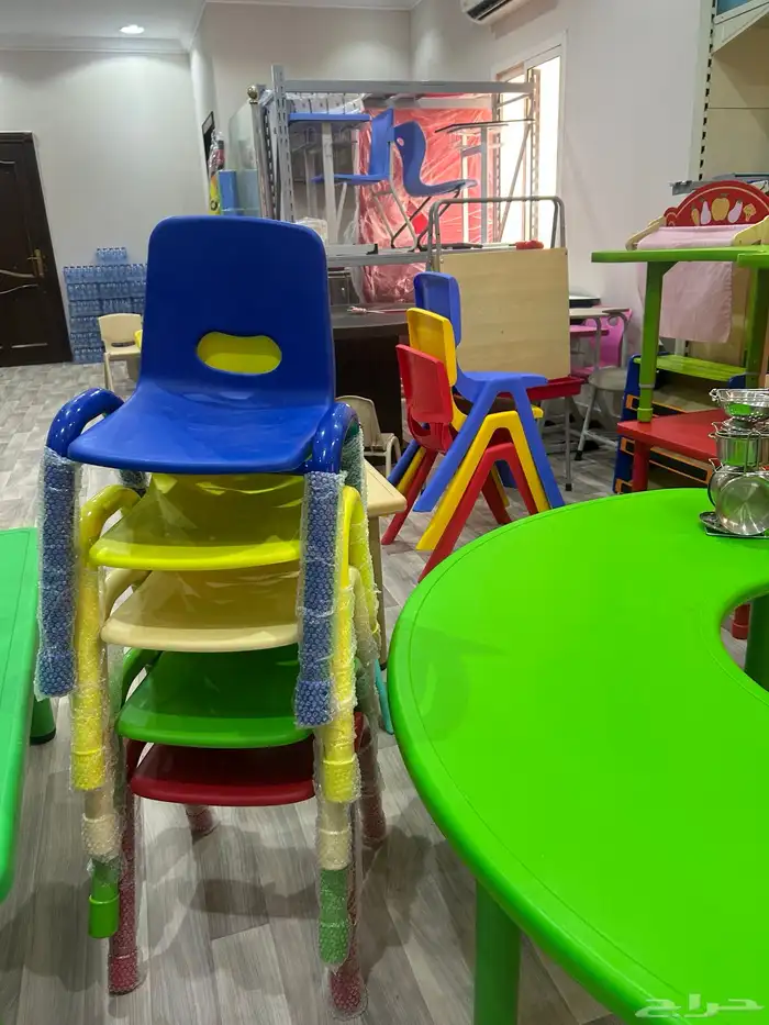 اثاث روضه كراسي وطاولات اطفال ارضيات حمايه العاب اطفال 31