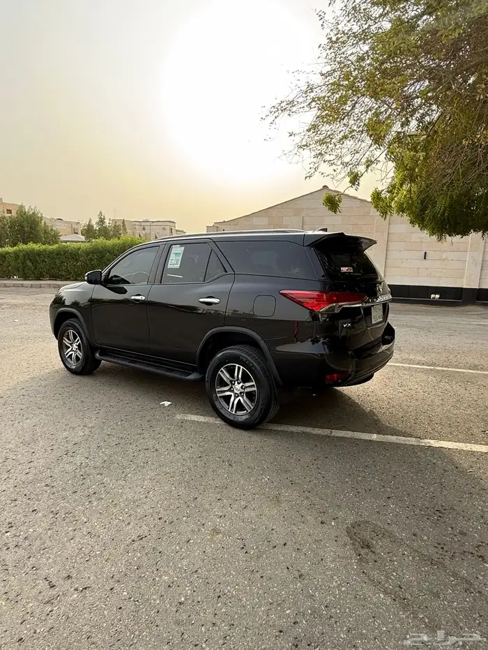 تويوتا فورشنر 2023 vx بحالة الوكالة 13