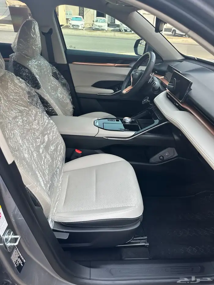 هافال H6 نص فل 2023 ممشى قليل بحالة الوكالة 48