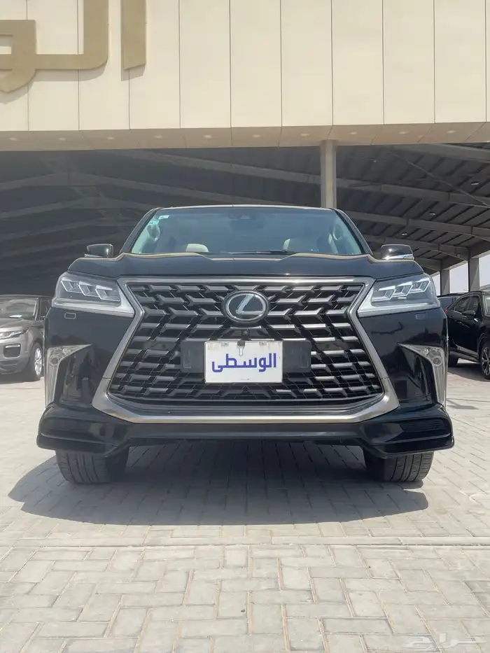 للبيع لكزس LX570. 2018. سعودى 0