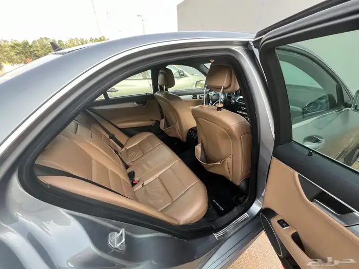 السياره للبيع مرسيدس c350 16