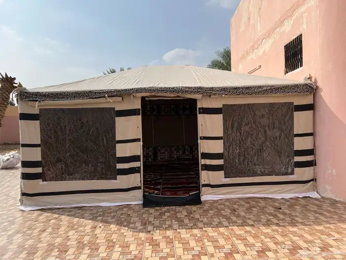 خيمة نجد بدون عمدن وطناب 2