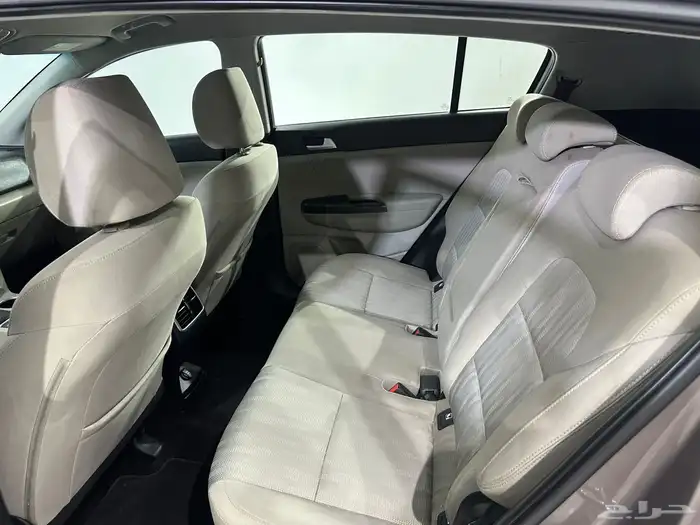 كيا سبورتاج 10