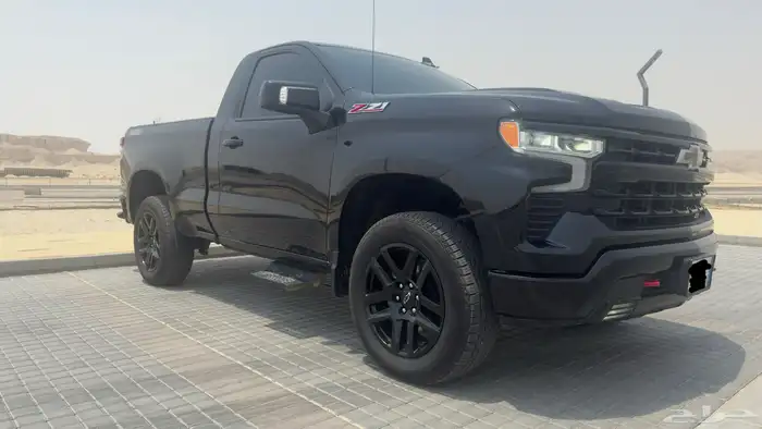 2023 شفروليه سلفرادو تريل بوس Z71 فل كامل 2