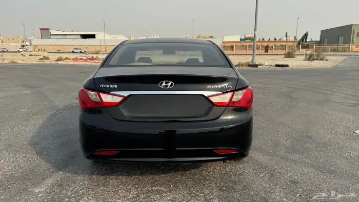 سوناتا ستاندر اسود نظيف 5