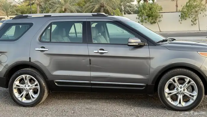 اكسبلورر 2014 ليمتد نظيف جدا ممشى قليل 6