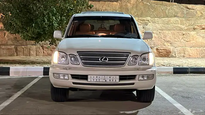 جيب لكزس LX470 للبيع 1