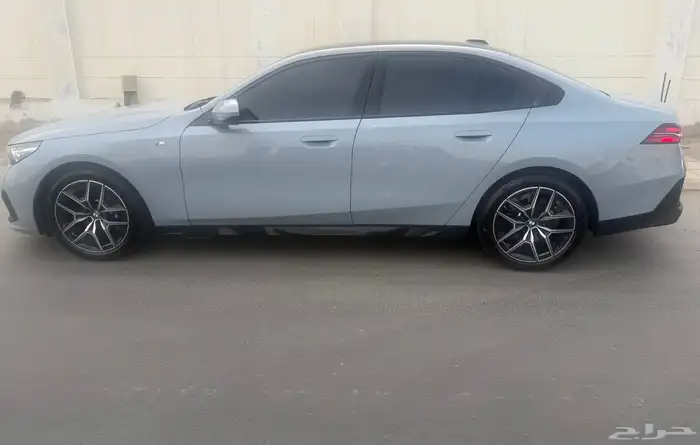 تم البيع  بي ام دبليو 0