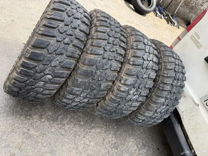 كفرات حجريه شبه الجديد كوبر مقاس الكفرات 17-70-295 4