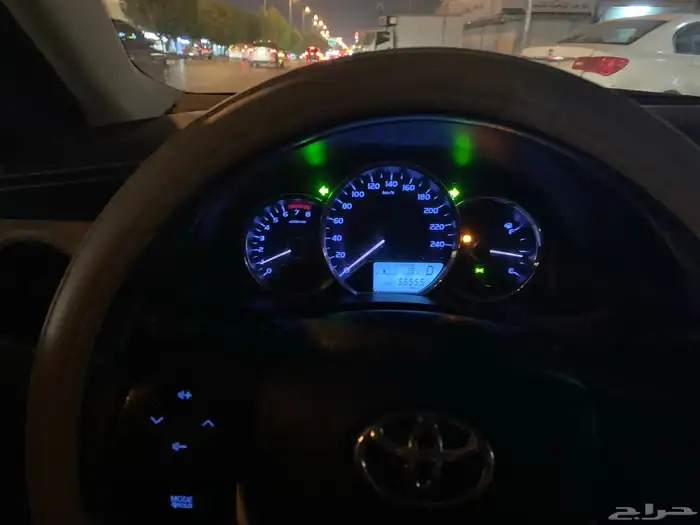 كورلا 2018 حالة جيده جدا 4