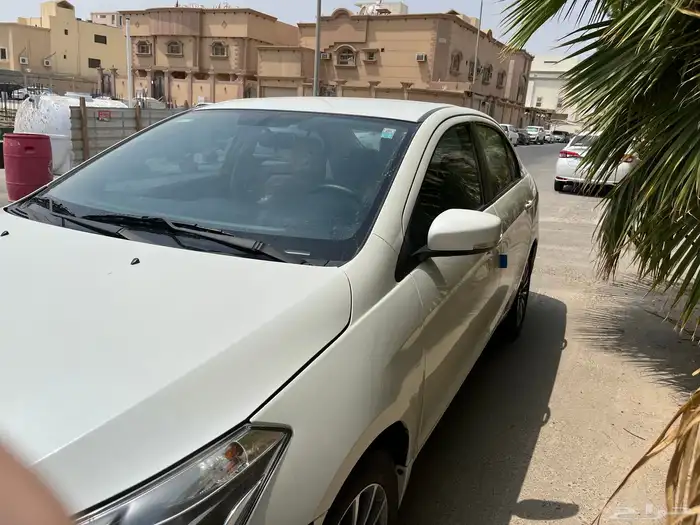 سزوكي سياز 2024 4