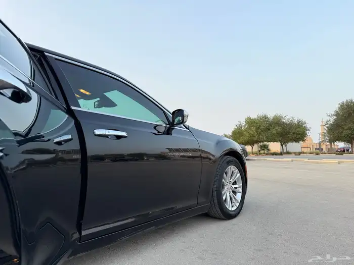 كرايسلر C300 2017 نظيف 25