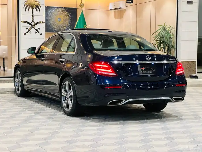 مرسيدس 2017 E300 مالك اول بحاله الوكاله 4