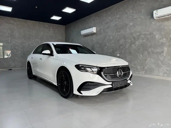 للبيع مرسيدس 2025 E300 كت AMG اصفارر 3