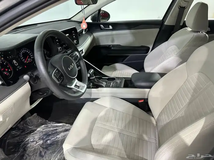 كيا K5 2022 سعودي 15