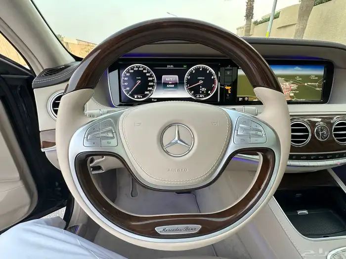مرسيدس S400 مخزن ماشي 52 الف بدي وكاله 25