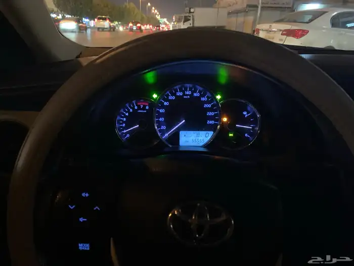 كورلا 2018 حالة جيده جدا 43