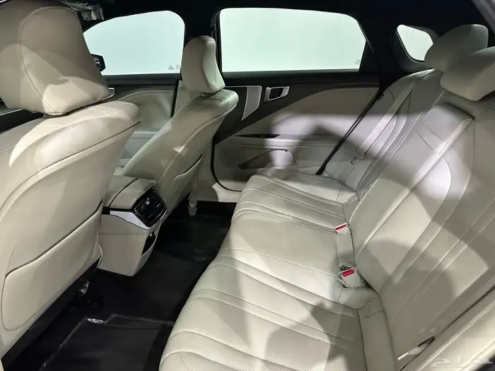 كيا K8 2022 سعودي 11