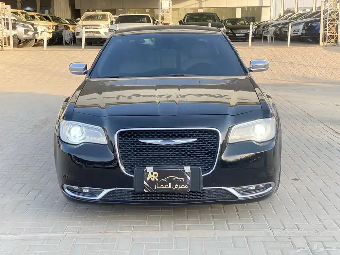 كرايزلرC300 2