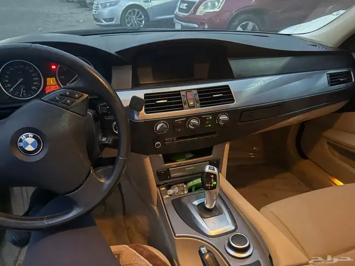 سياره BMW 520 i 5