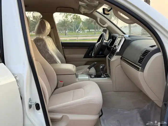 لاندكروزر GXR 2021 رقم 1 وكاله 24