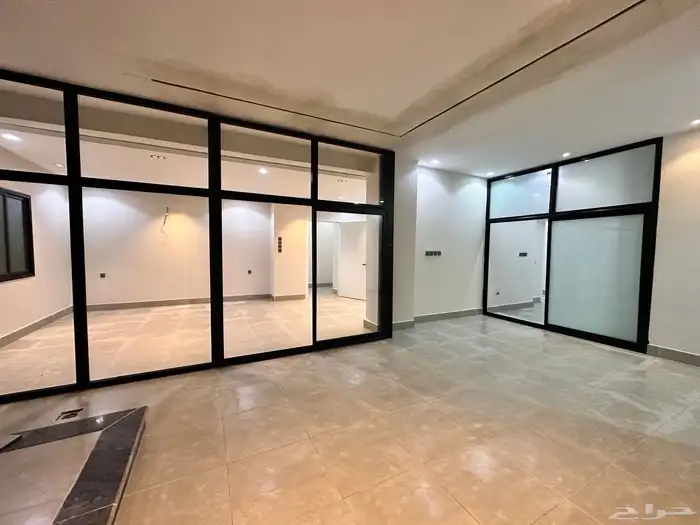 للبيع دور ارضي تمليك في عماره مداخل خاصه 360 متر المحاله 0