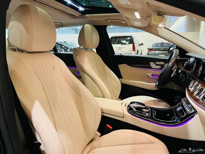 مرسيدس 2017 E300 مالك اول بحاله الوكاله 9